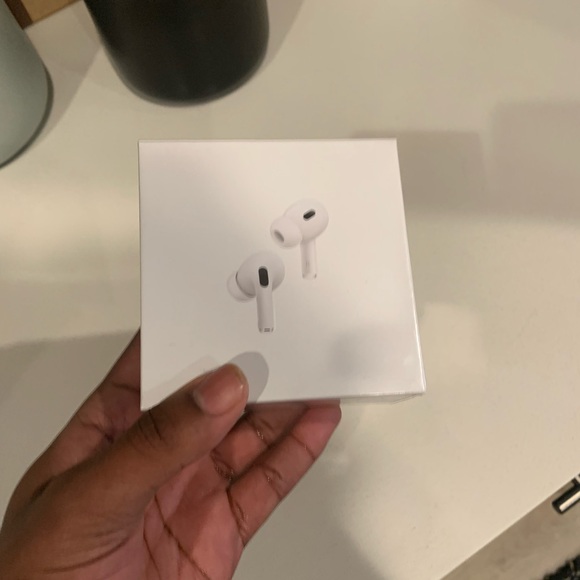 AirPod Pro - Picture 3 of 4
